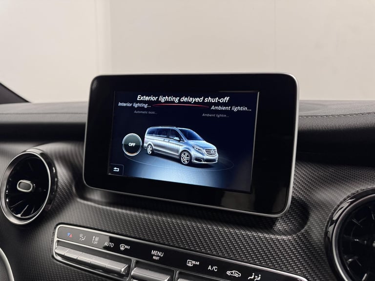 2019 Mercedes-Benz V-Class 2.0 V300d AMG Line MPV 5dr Diesel G-Tronic+ Euro 6 (s/s) 7 Seat (239 p...