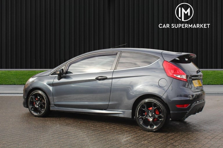 2010 Ford Fiesta 1.6 Titanium 3dr HATCHBACK Petrol Manual