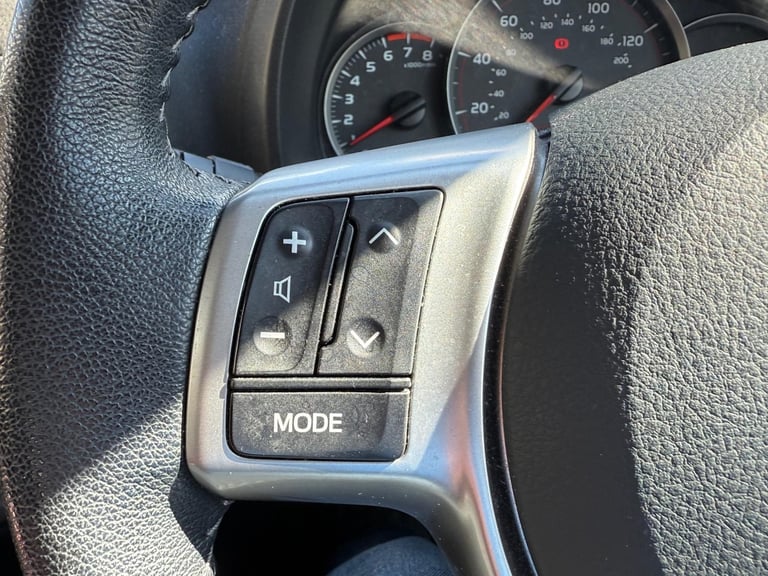 2013 Toyota Yaris 1.3VVT-I TR 5dr Hatchback Petrol Manual