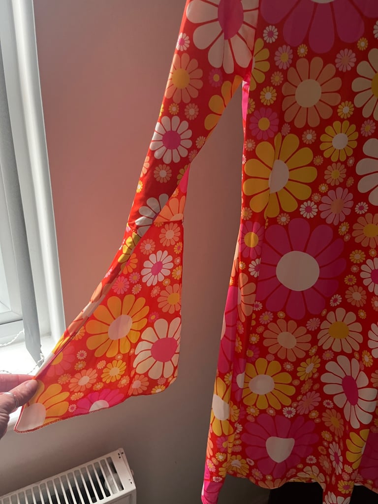 LADIES FLORAL DRESS