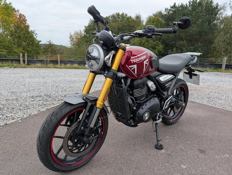 TRIUMPH SPEED 400