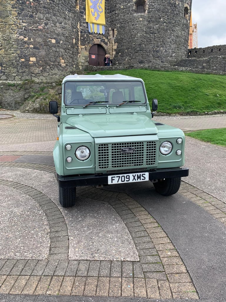 Land Rover Defender 1988 Heritage green