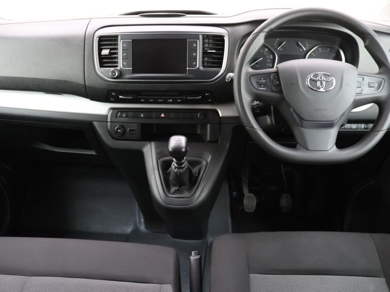 2022 Toyota PROACE CITY Verso 1.5D Shuttle Medium 5dr MPV DIESEL Manual