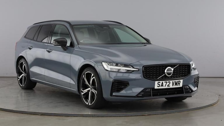 2022 Volvo V60 Recharge Plus T6 AWD plug-in hybrid Electric/Petrol Dark Automatic Estate Hybrid A...