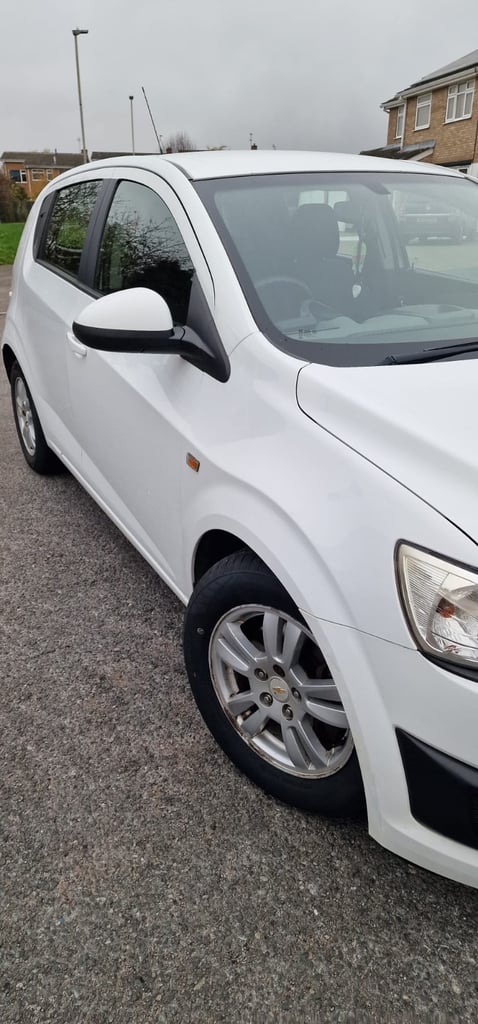 Chevrolet, AVEO, Hatchback, 2012, Manual, 1248 (cc), 5 doors