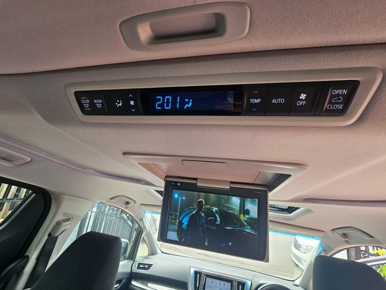 2016 Toyota Alphard 2.5  Petrol Automatic