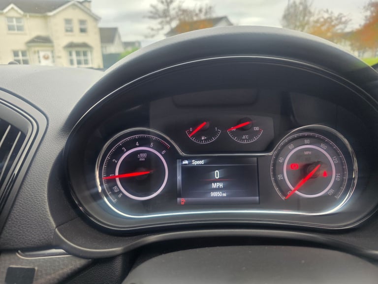 Vauxhall, INSIGNIA, Hatchback, 2014, Manual, 1956 (cc), 5 doors
