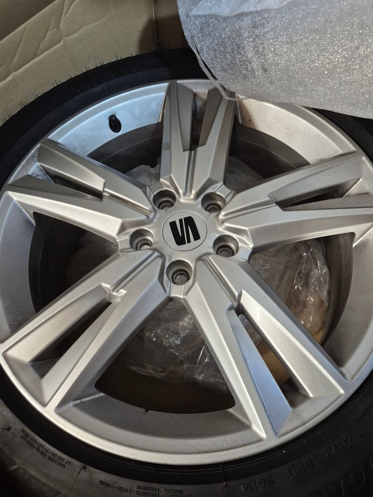5x112 alloys x 4 and near new tyres 18 inch