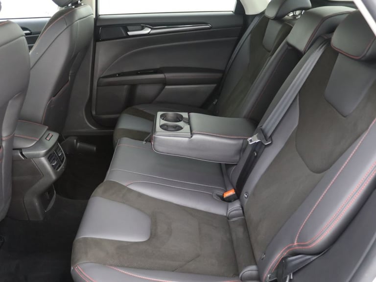 2022 Ford Mondeo 2.0 TiVCT ST-Line Edition Saloon 4dr Petrol Hybrid CVT Euro 6 (s/s) (187 ps Salo...
