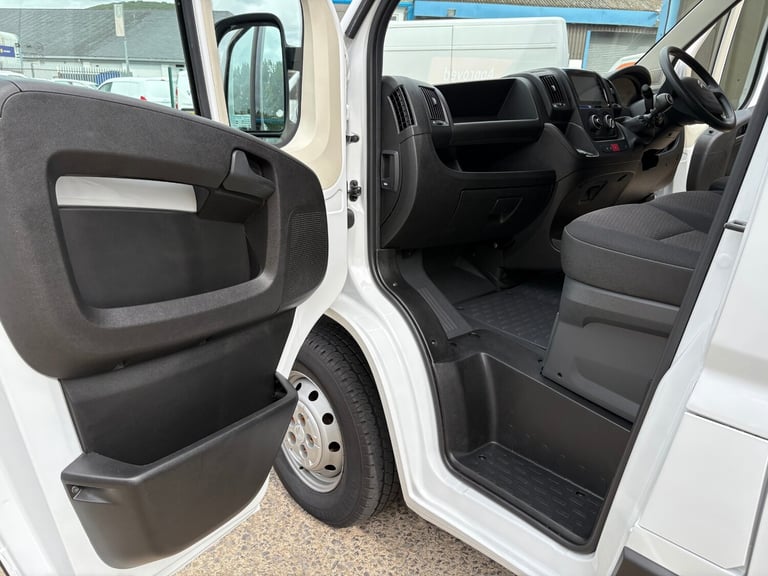 2023 Citroen Relay 2.2 BlueHDi H2 Van 140ps Enterprise Edition PANEL VAN Diesel Manual