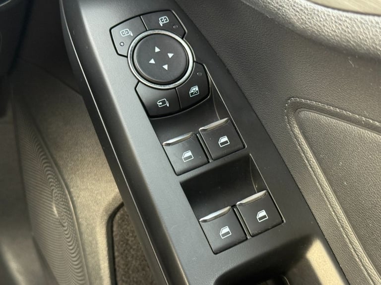 2019 Ford Focus 1.0 EcoBoost 125 Titanium 5dr HATCHBACK PETROL Manual