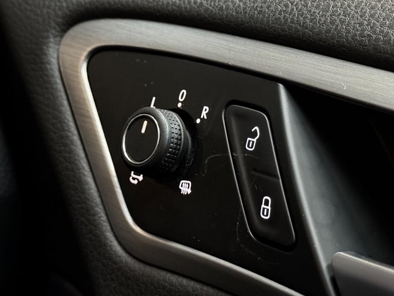 2015 Volkswagen Golf 1.6 TDI 105 Match 5dr HATCHBACK DIESEL Manual