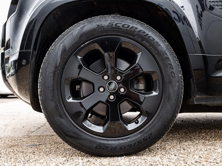 2021 Land Rover Defender 110 2.0 P300 X-Dynamic HSE Auto 4WD Euro 6 (s/s) 5dr ESTATE Petrol Autom...