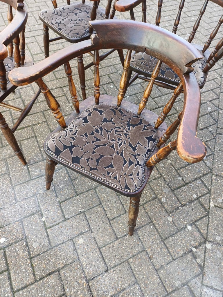 4 x captains pub chairs