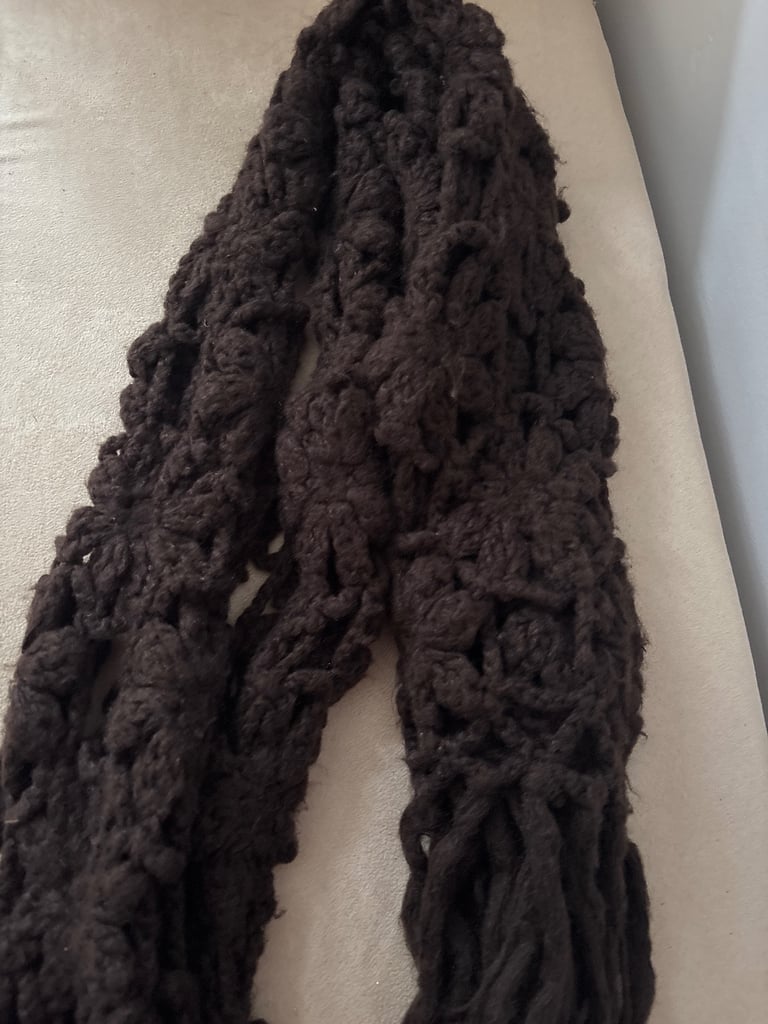 Wool scarf 