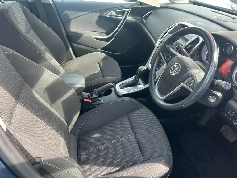 2013 Vauxhall Astra 2.0 CDTi 16V SRi 5dr Auto ESTATE Diesel Automatic