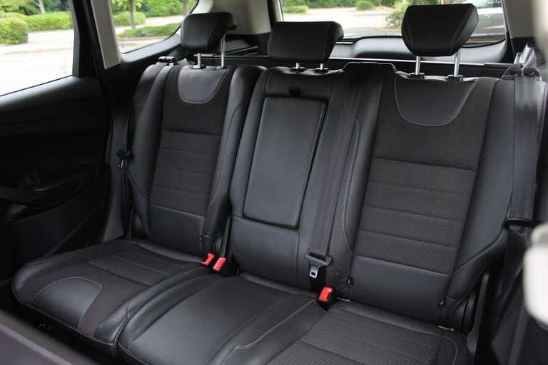 2014 Ford Kuga 2.0 Kuga Titanium 4x4 TDCI 4WD 5dr SUV Diesel Manual