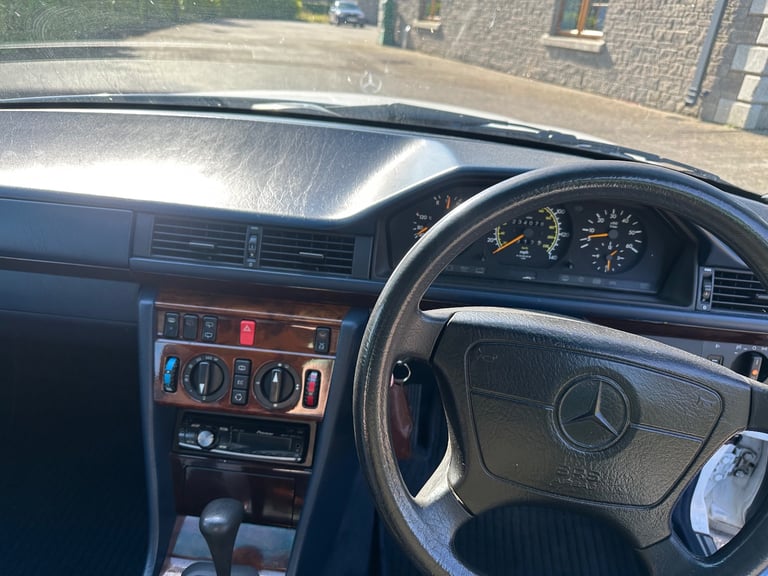Mercedes-Benz, E CLASS, Estate, 1995, Automatic, 2996 (cc), 5 doors