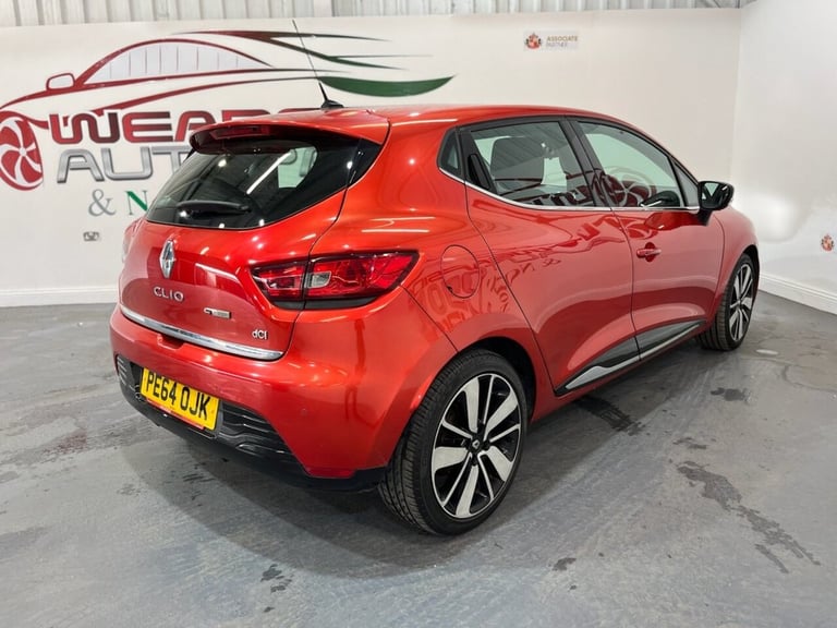 2014 Renault Clio 1.5 dCi Dynamique S MediaNav Hatchback 5dr Diesel Manual Euro 5 (s/s) (90 p Hat...