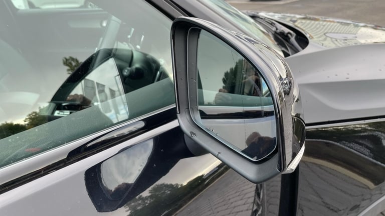 2024 Volvo XC40 Ultra B3 Mild hybrid ESTATE Petrol/Electric Hybrid Automatic