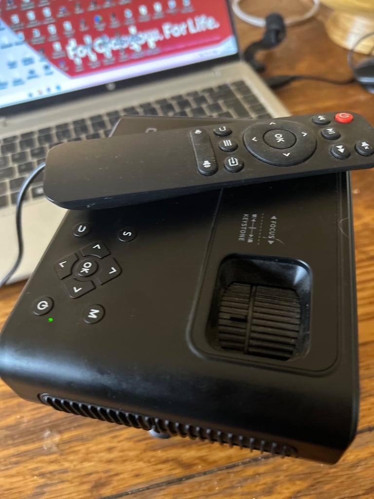 image for Projector to watch home movies / TV 