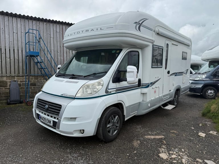 image for 2009 - Auto Trail Cheyenne - 3 ltr -  44,000 miles - 4 berth / 2 belts 