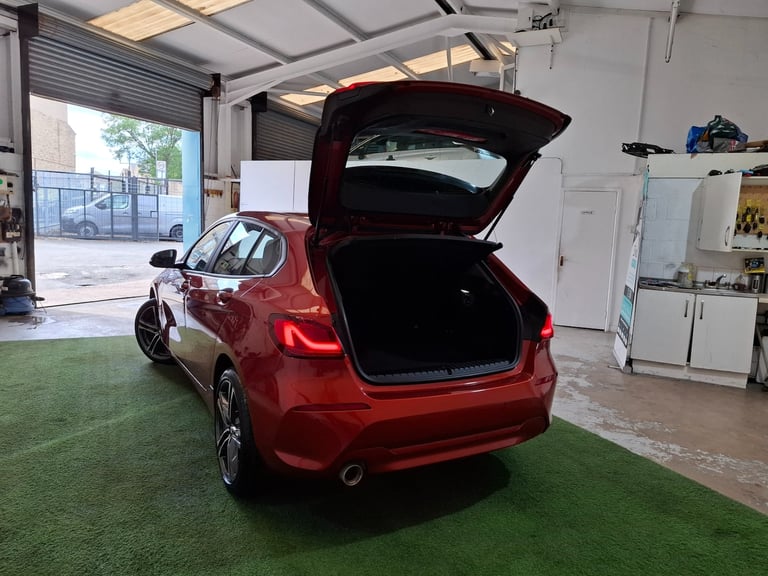 2022 BMW 1 Series 118i [136] SE 5dr [Live Cockpit Professional] HATCHBACK Petrol Manual