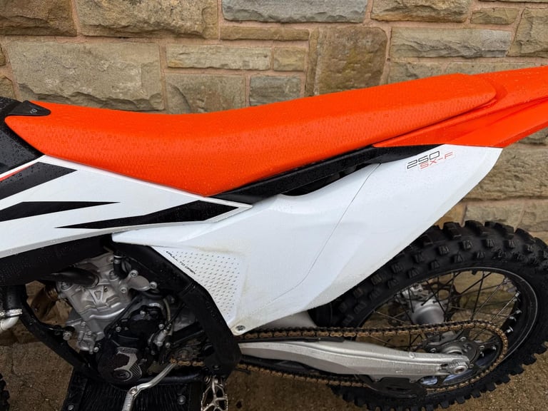 KTM 250 SXF 2024 MODEL 