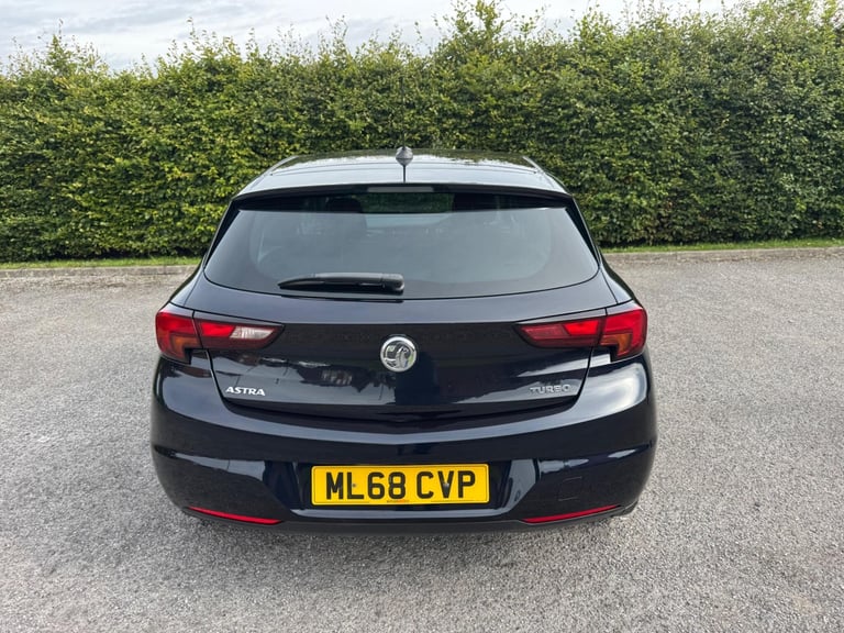 2018 Vauxhall Astra 1.4i Turbo SRi Euro 6 5dr HATCHBACK Petrol Manual