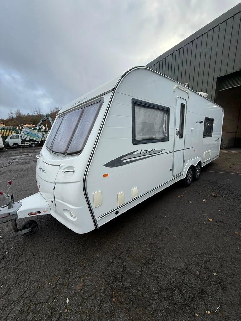 2011 COACHMAN LASER 640- 4 BERTH CARAVAN 
