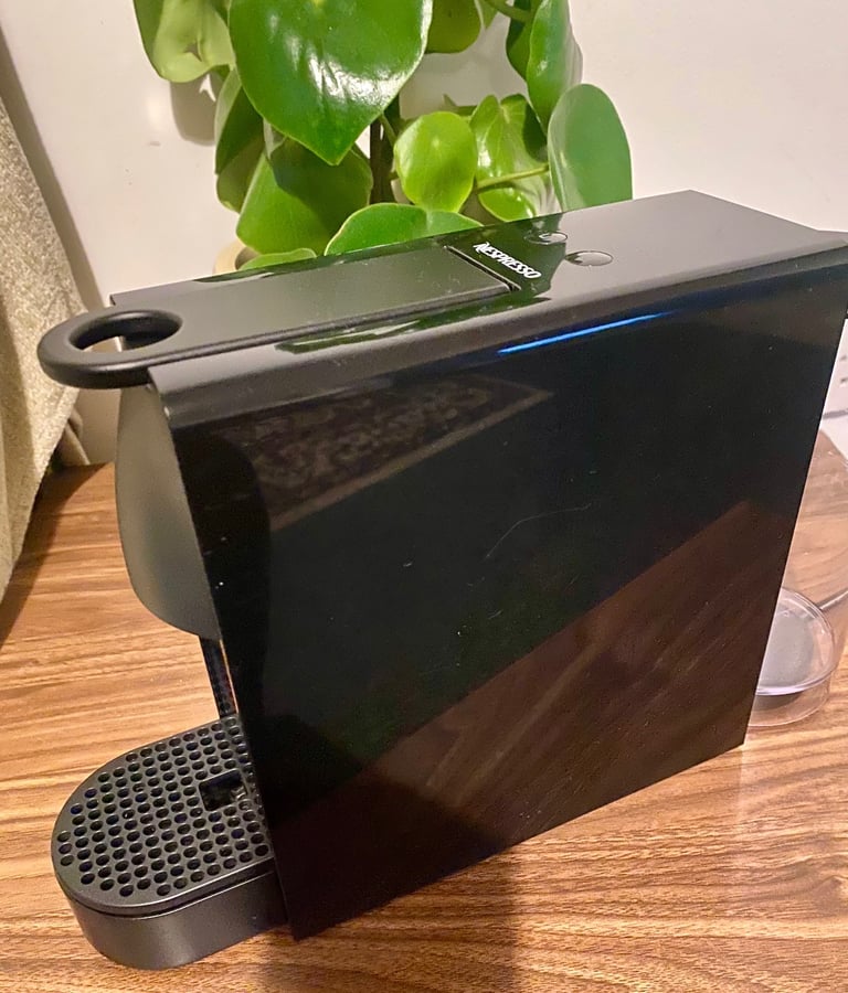 Nespresso coffee machine 