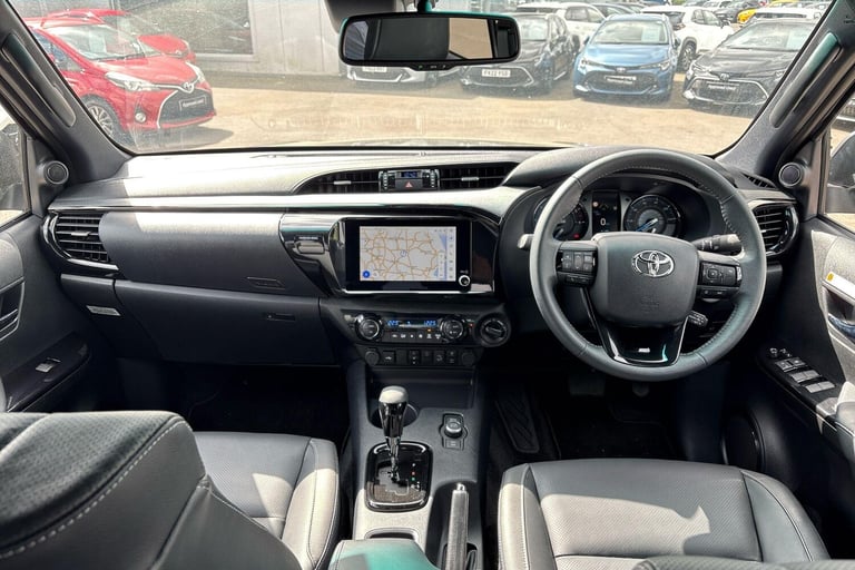 2025 Toyota Hilux Invincible X D/Cab Pick Up 2.8 Hybrid 48V Auto PICK UP DIESEL Automatic