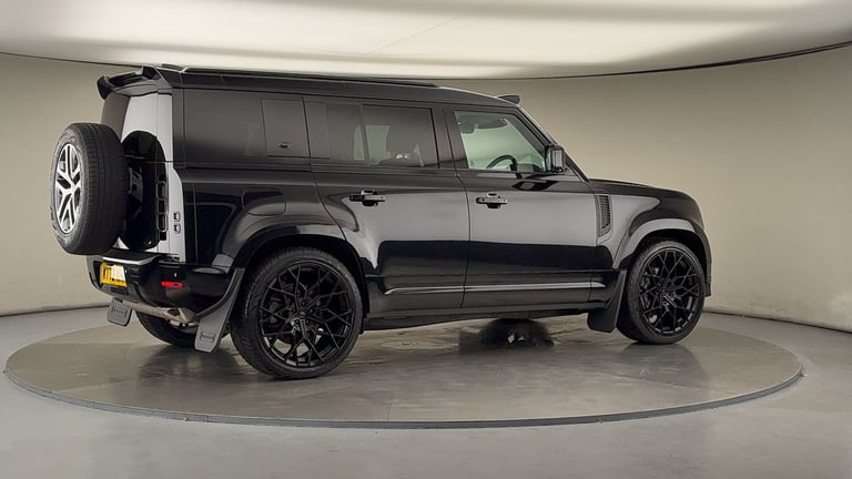 2022 Land Rover Defender 110 2.0 P400e 15.4kWh XS Edition SUV 5dr Petrol Plug-in Hybrid Auto 4WD ...