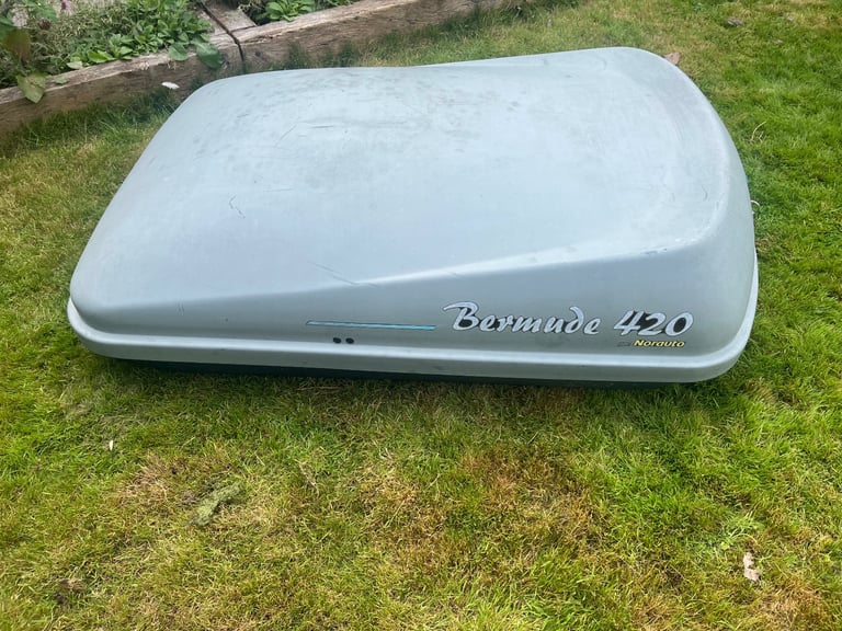 Norauto roof box 420l