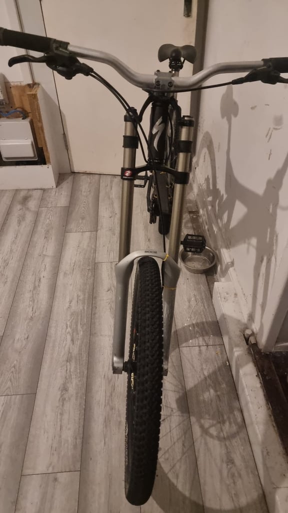 High end specialized bighit 3 