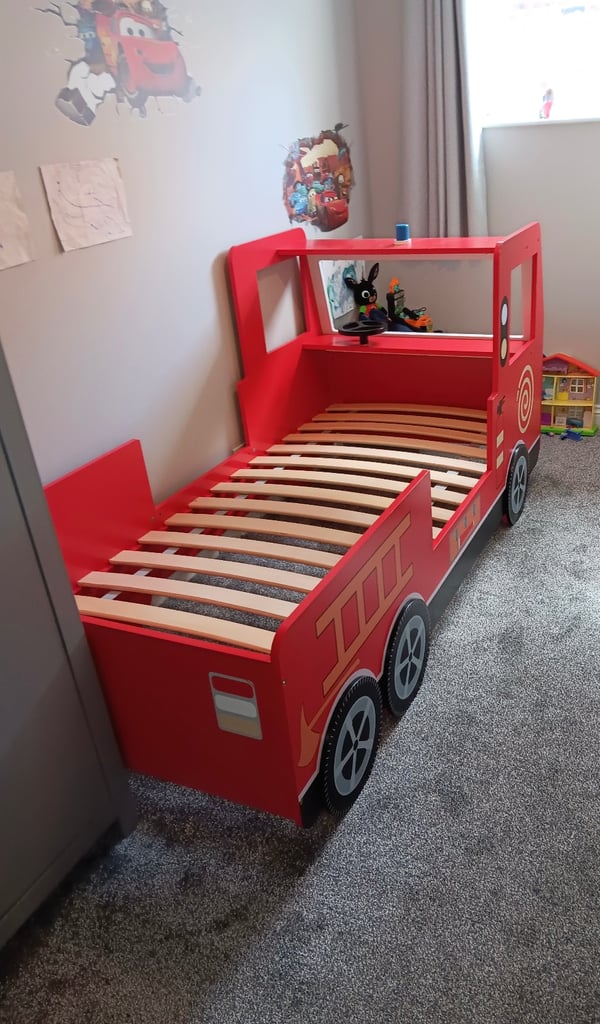 image for Fire engine single bed frame