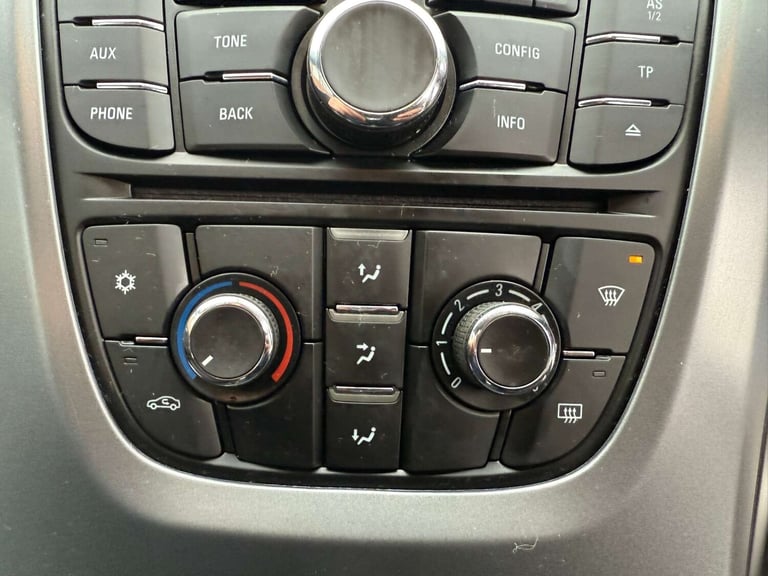 2014 Vauxhall Astra 1.4 Astra GTC Sport S/S 3dr Coupe Petrol Manual