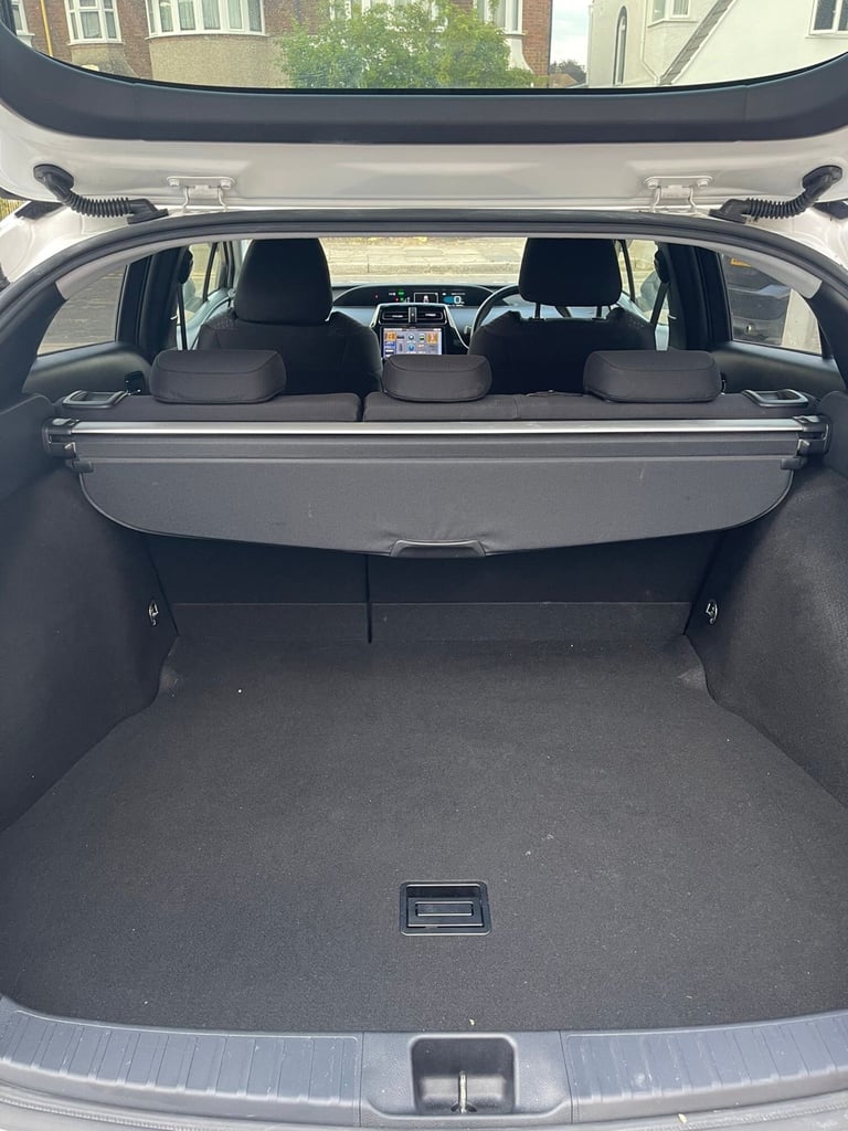 Toyota Prius Available for Rent 
