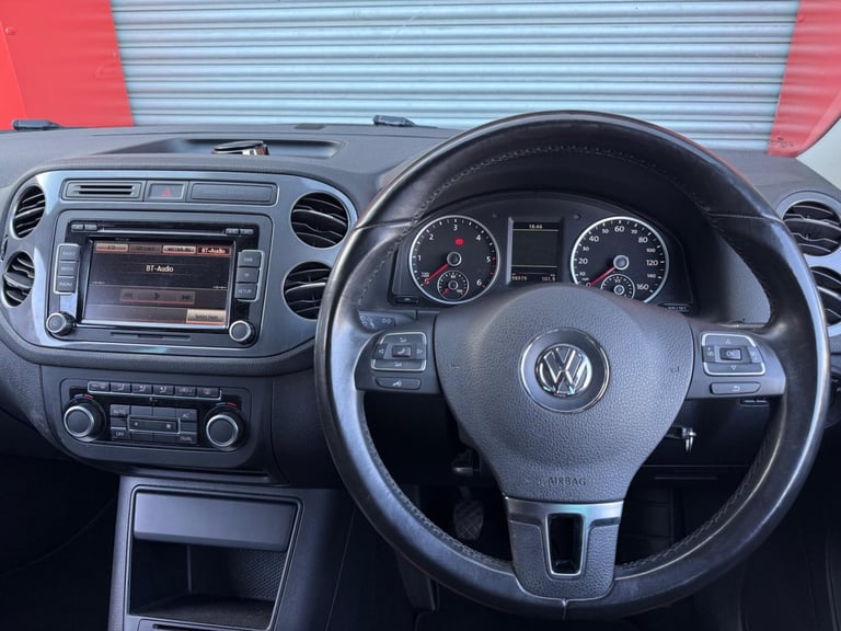 2011 Volkswagen Tiguan 2.0 TDI BlueMotion Tech SE 4WD Euro 5 (s/s) 5dr ESTATE Diesel Manual