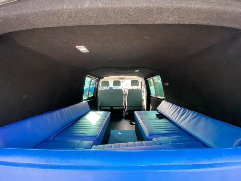 2006 Volkswagen Transporter 2.5 TDi T32 REAR LONGUE-5 BELTS-20 inch ALLOYS-PRIVATE PLATE MOTORHOM...
