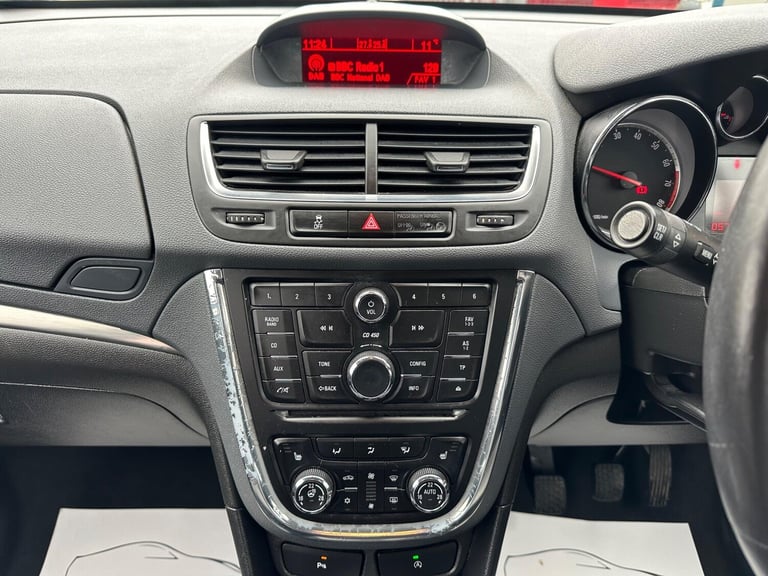 2016 Vauxhall Mokka 1.6i SE 5dr HATCHBACK PETROL Manual