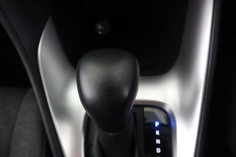 2020 Toyota Yaris 1.5 Hybrid Design 5dr CVT HATCHBACK PETROL/ELECTRIC Automatic