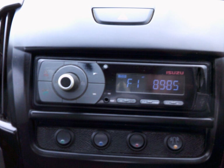 ISUZU D-MAX 1.9 TD Utility 2017