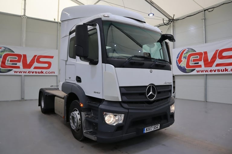 image for 2017 (17 PLATE) Mercedes Benz ACTROS 1840 4x2 Euro 6 Tractor Units