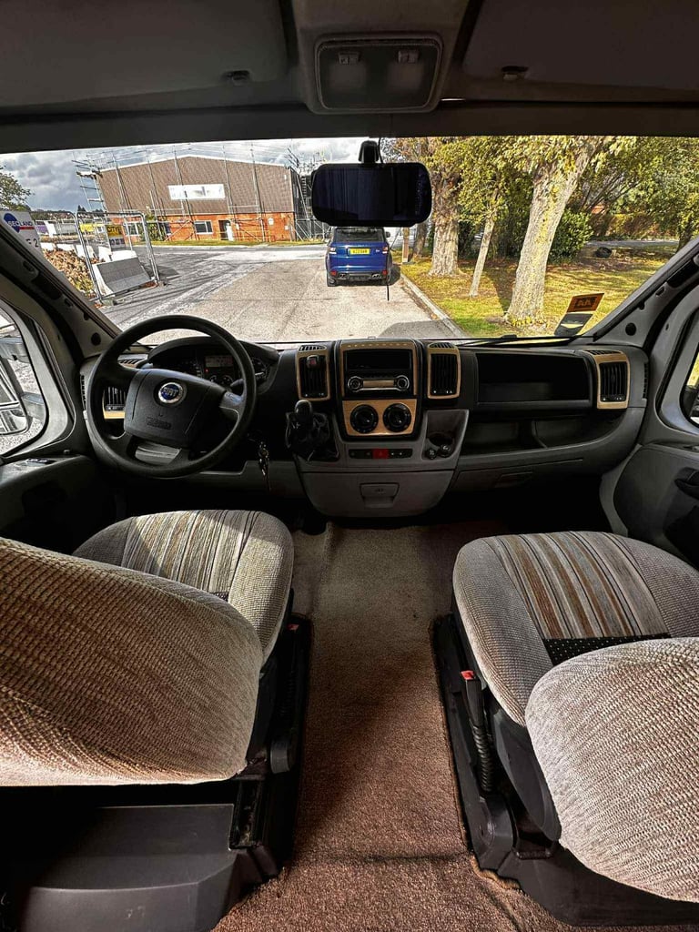 Bessiecarr e425 2008 motorhome