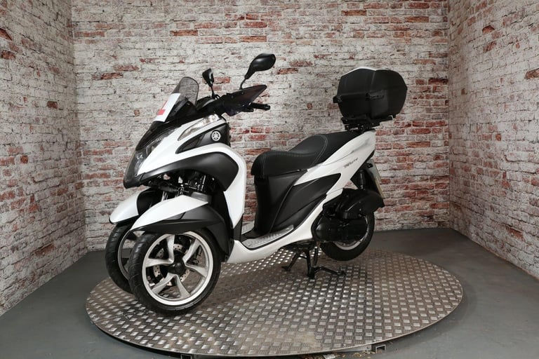 YAMAHA TRICITY - 2014 Petrol Automatic in White
