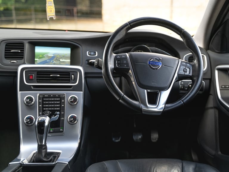 2016 Volvo V60 D3 (150) SE Lux Nav 5dr Diesel