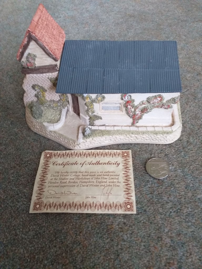 image for David Winter Cottages - The Coal Shed (collectors piece No.6)