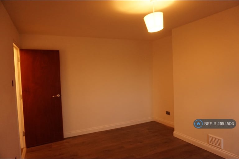 1 bedroom flat in St Pauls, Bristol, BS2 (1 bed) (#2654503)
