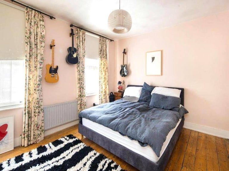 🏡 Bright room in Seven Sisters available
